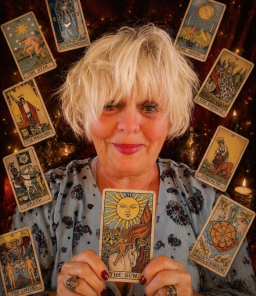 Vad &auml;r en Tarotm&auml;stare?